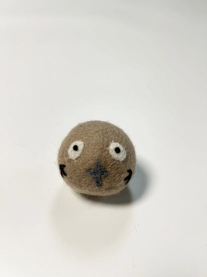 Available color options for Corner Monster felt cat toy balls