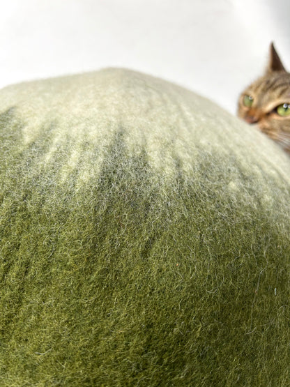 Close-up of the premium wool felt used in the Matcha Mochi cat cave